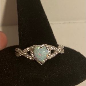 NWOT Sterling Silver Heart Ring